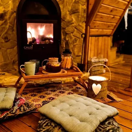 Tiny Wooden -covasna Chalet Reci