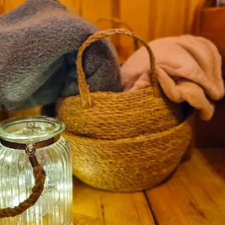 Tiny Wooden -covasna Chalet Reci